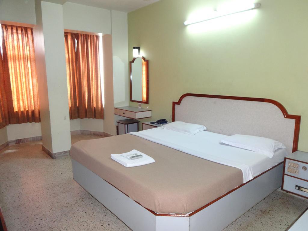 Hotel Raamus Coimbatore Exterior photo